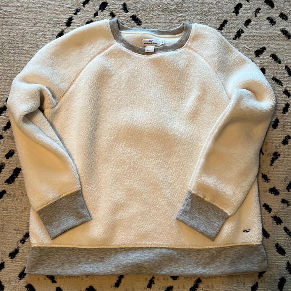 Vineyard Vines Sweater